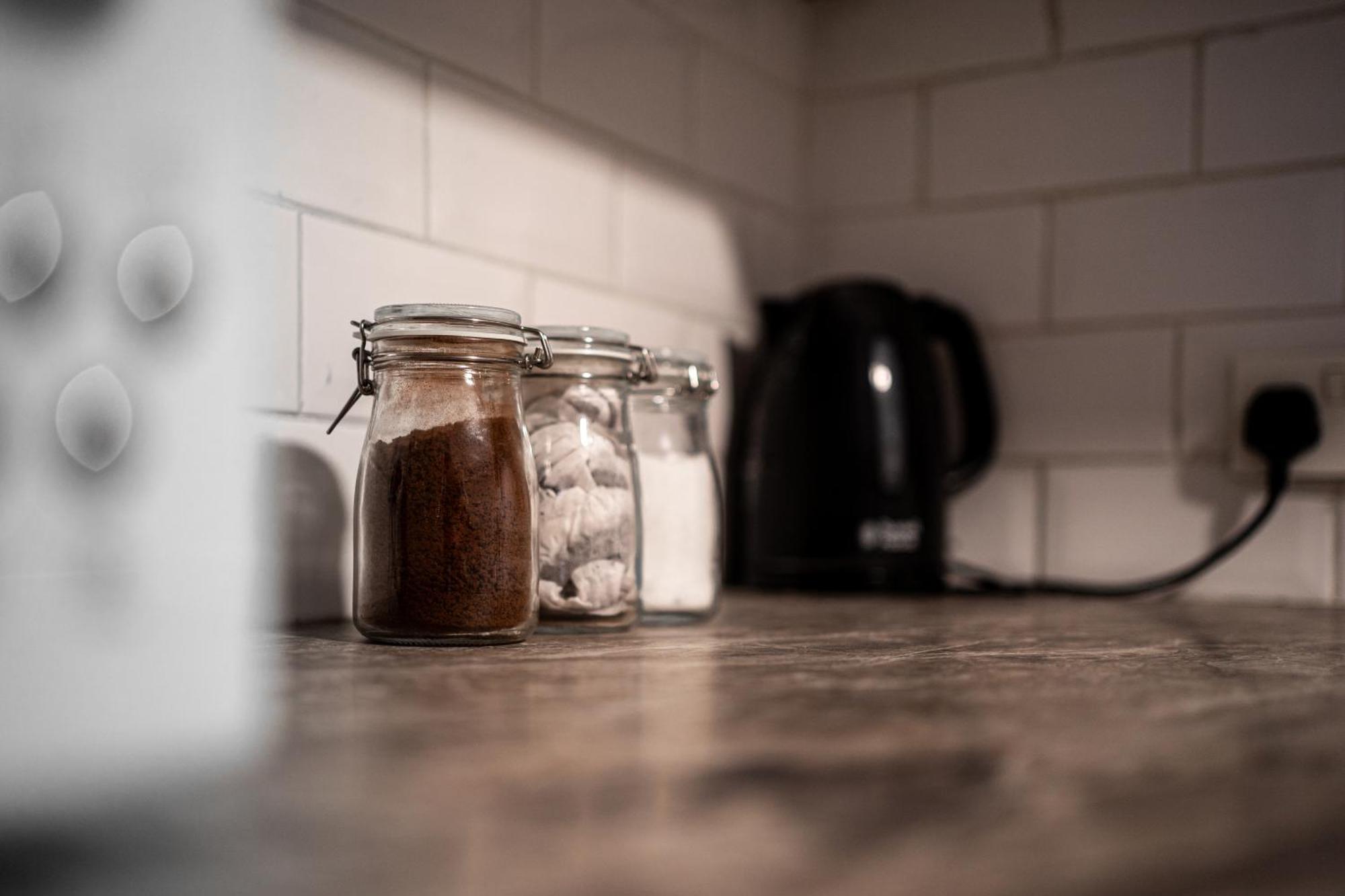Central Apartment In Belfast City Centre - Sleeps 5 People エクステリア 写真