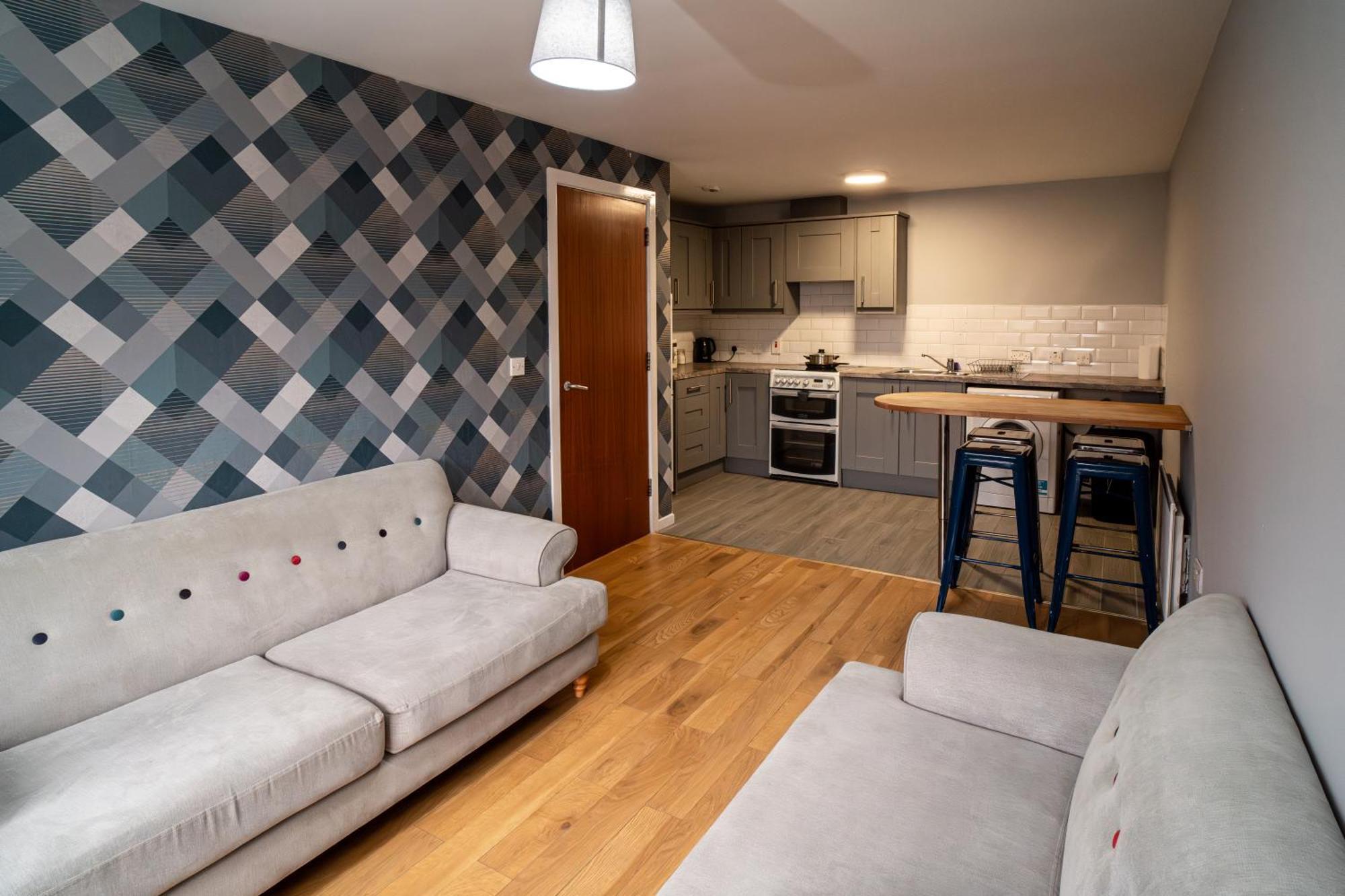 Central Apartment In Belfast City Centre - Sleeps 5 People エクステリア 写真